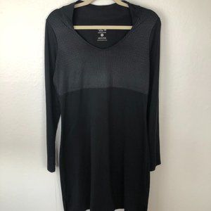 Women’s Black Long-Sleeve Knit Dress
